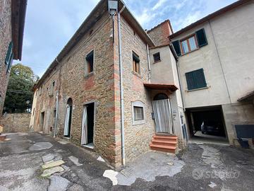 Casa storica in borgo chianti aretino