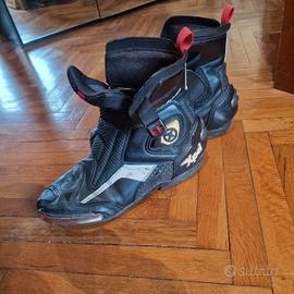 Vestiario moto usato