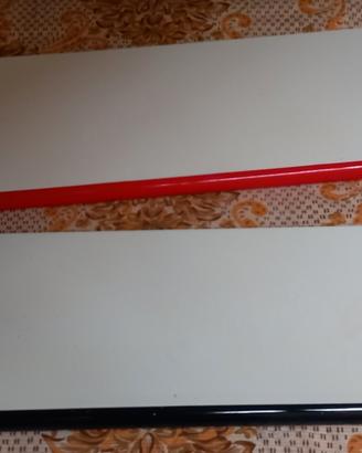 2.mensole in legno con bordo arrotondato 