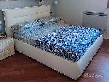 Letto contenitore Sfoderabile testata graffiata