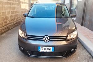 Volkswagen Touran Business 1.6 TDI DSG Comfortline