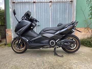 Tmax 530 Iron Max ABS