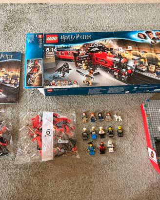 Lotto LEGO Harry Potter Espresso per Hogwarts