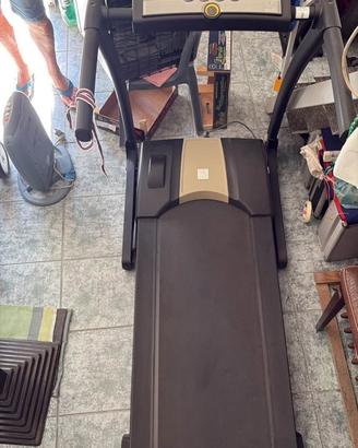 Tapis roulant domyos
