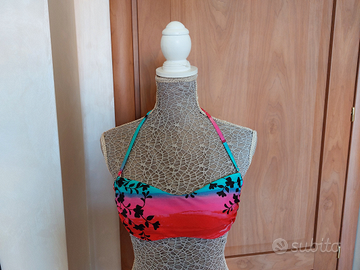 Pezzo sopra bikini Calzedonia