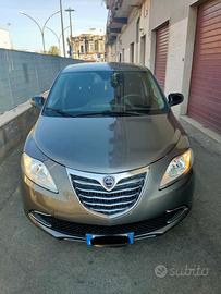 Lancia Ypsilon Gold – 2015