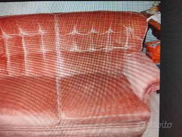 DIVANO  CON LETTO A SCOMPARSA  CON MATERASSO