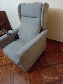 poltrona alzapersona 