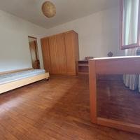 Camera artigianale bambina/o in legno massello