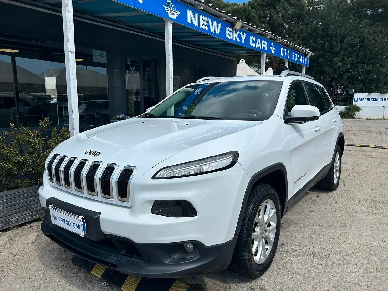 Jeep Cherokee 4ªs. 14-18