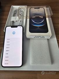 Iphone 16e Black, 128GB in garanzia