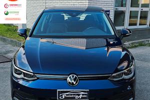 Volkswagen Golf 8 1.5 eTSI 150 CV NUOVA!