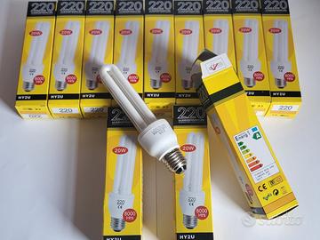 Lampadine 220 da 20W a basso consumo.