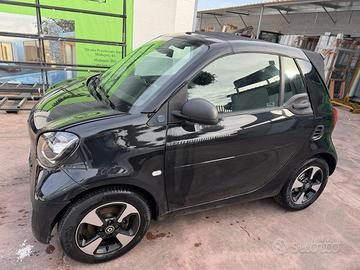 SMART EQ FORTWO CABRIO