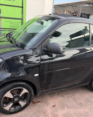 SMART EQ FORTWO CABRIO