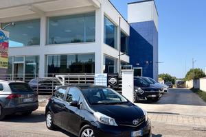 Toyota Yaris 1.0 5 porte Lounge