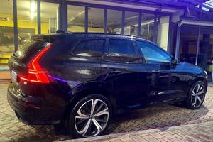 VOLVO XC60 T6 PLUG-IN AWD AUTO RECHARGE R-DESIGN F