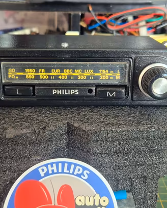 Autoradio Vintage '70 Philips 22AN 164 - Bluetooth