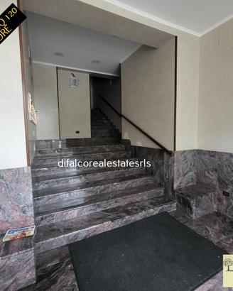 Papa luciani semIcentrale mq 120 - ascensore