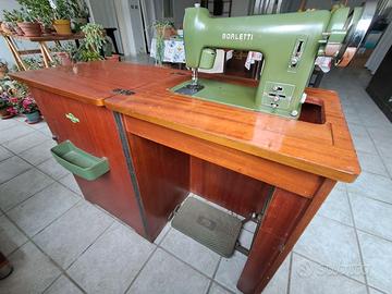 Macchina da cucire Borletti da collezione