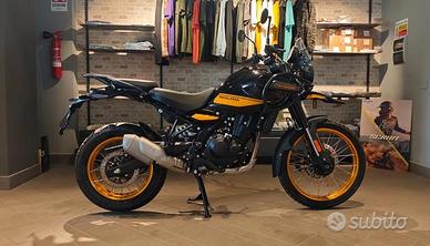Royal Enfield Himalayan Summit tubless