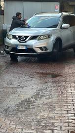 Nissan x trail
