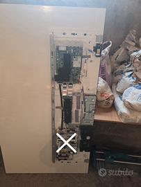 Ricambi per LG OLED65C16LA

(OLED 65 pollici) 