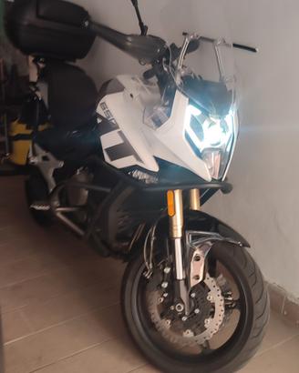 Cfmoto 650mt