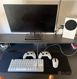 Xbox serie s + set da gioco completo