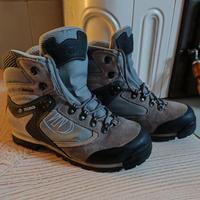 scarponcini da montagna