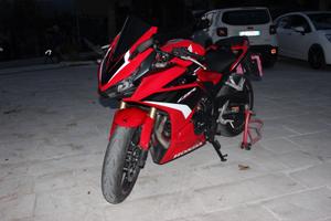 Honda CBR 500 r 2023