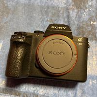 Sony a 7 II ROTTA per pezzi di ricambio