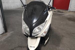Yamaha T Max - 2009