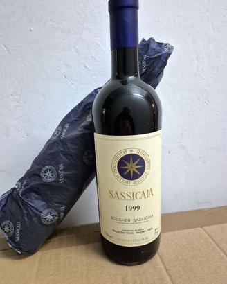 Bottiglia vino Sassicaia 1999