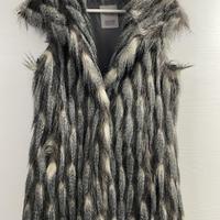 Gilet di pelliccia indossato 2 volte