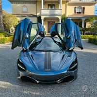 Mclaren 720s Performance Iva Esposta