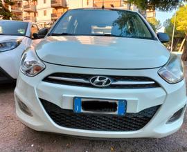 HYUNDAI i10 1ª serie - 2011