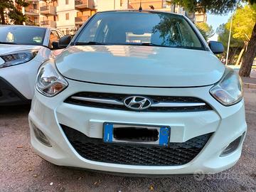 HYUNDAI i10 1ª serie - 2011