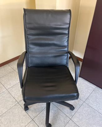 Poltrona da ufficio in pelle