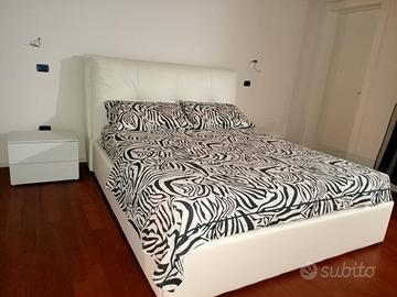 Letto contenitore matrimoniale ecopelle bianco 