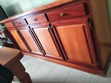 Soggiorno in legno di ciliegio fatto artigianalmen