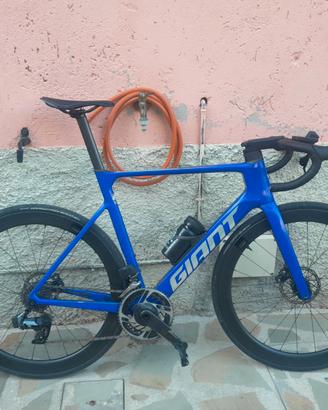 Giant Propel