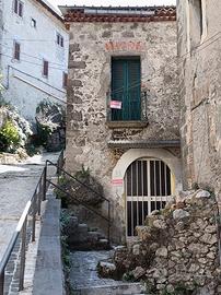 Supino/Frosinone casetta in pietra