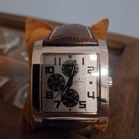 orologio tank