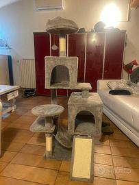 albero tiragraffi per gatto