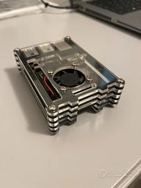 Raspberry Pi 3b+, alimentatore, case e dissipatori