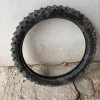 gomma anteriore cross metzeler