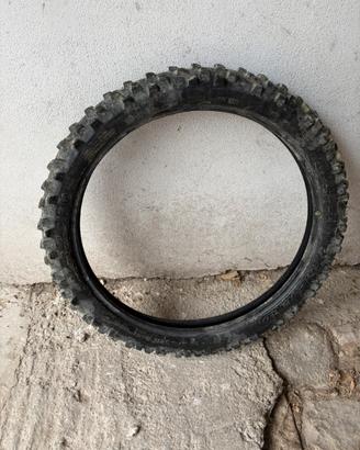 gomma anteriore cross metzeler