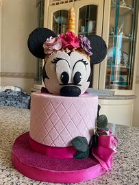 Torta scenografica minnie unicorno