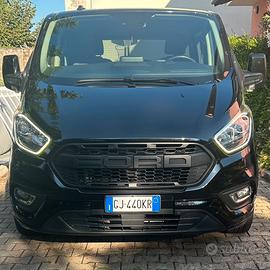 FORD TOURNEO CUSTOM 130cv - 8p - 2022